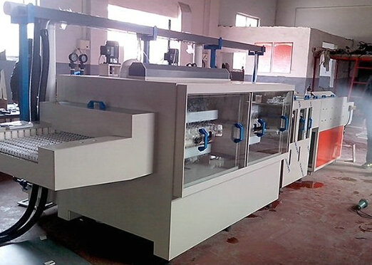 雙面蝕刻機精益求精，創(chuàng)新！